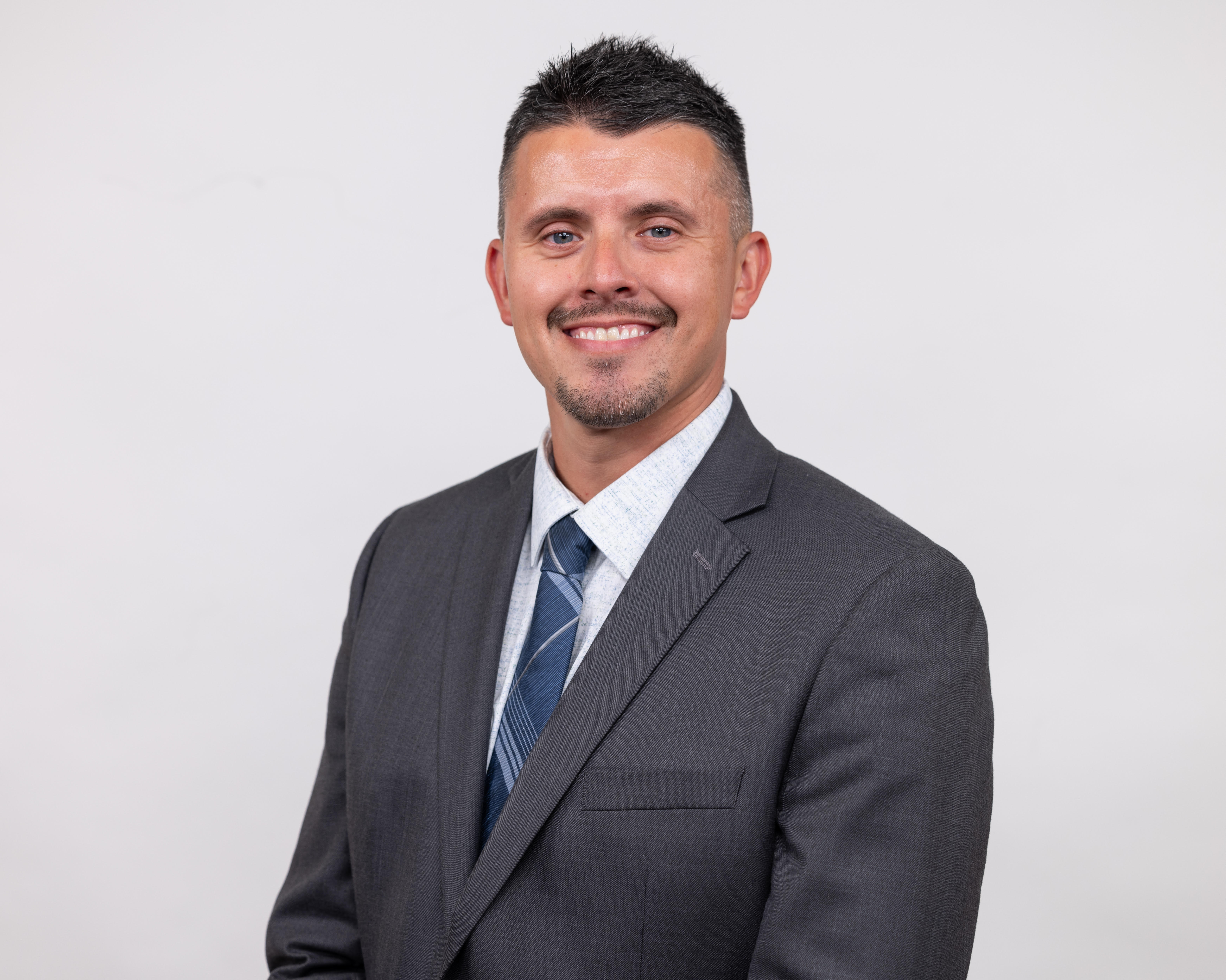 JUSTIN HOLMQUEST APPOINTED DIRECTOR OF FINANCE AT NEW PRAIRIE, STEPS DOWN FROM LPCSC BOARD